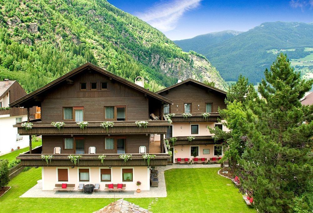 Hotel Egitz Campo Tures Buitenkant foto